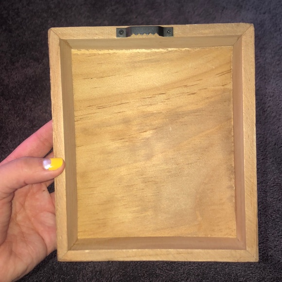 3D Pineapple Wall Hanging - Picture 2 of 4